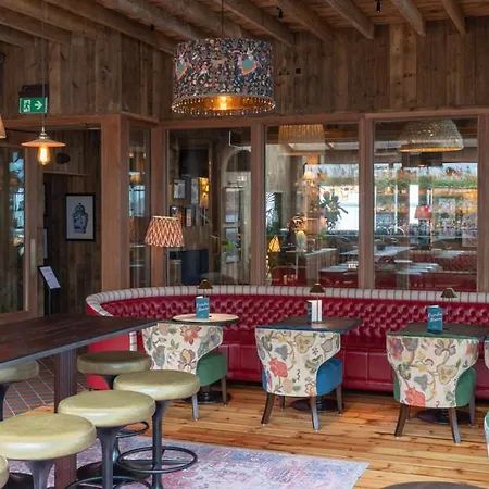 The Martello Отель 2*