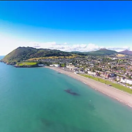 Отель The Martello 2*