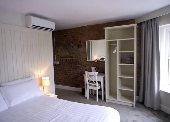 Hotel The Martello Bray